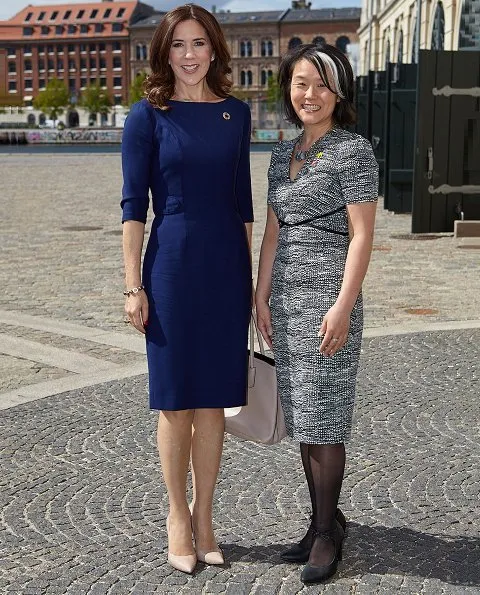 Crown Princess Mary wore Prada dress, Prada nnude pointed toe pumps and she carried Prada saffiano bag