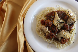 Madeira Sausage and Grilled Artichoke on Angel Hair