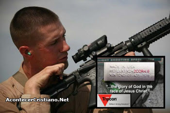 Cita bíblica en armas de soldados de EEUU