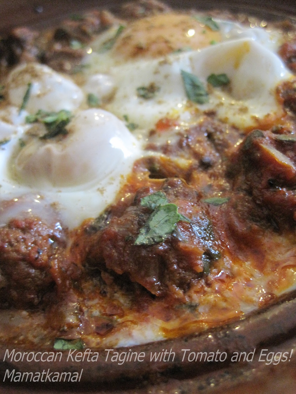 طجينْ الكْفْتَة وْ الْبيظْ/KBM/Moroccan Kefta Tagine/Tajine Kefta Marocain (Kefta bel bayd w