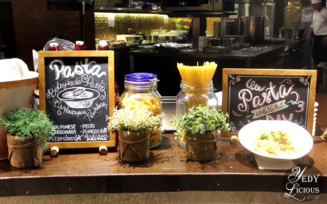 Pasta Station at NIU by Vikings Buffet