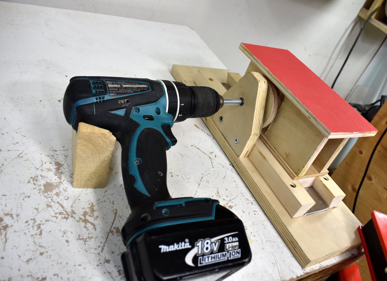 Sander slots free