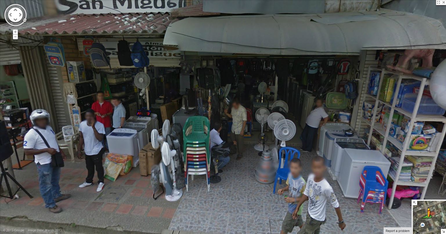 Favourite g. streetview In Turbo, Colombia, along Carerra 13.