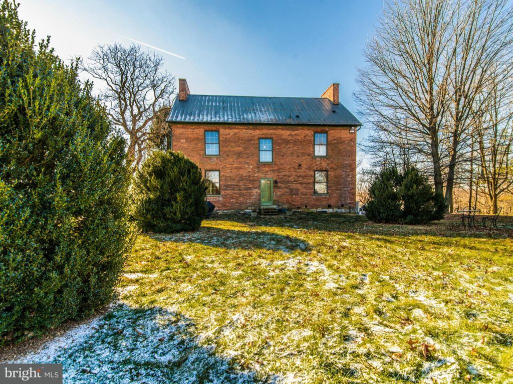 Sweet House Dreams 1823 Brick and Stone Federal Manor House in