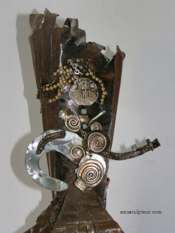 Lucy - sculpture métal - upcycling, recyclage Lucy - sculpture métal - upcycling, recyclage