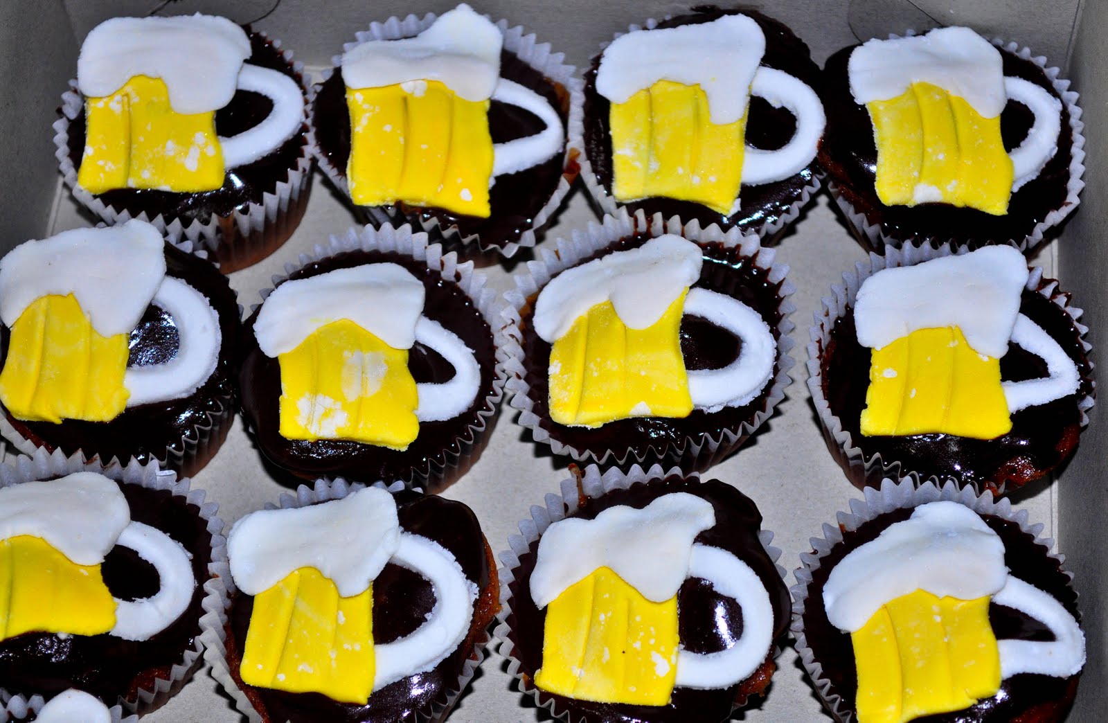 Beer Mug Cupcakes