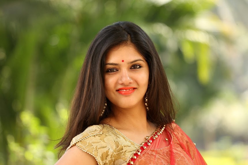 Gayathri Suresh at Hero Heroine Teaser Launch