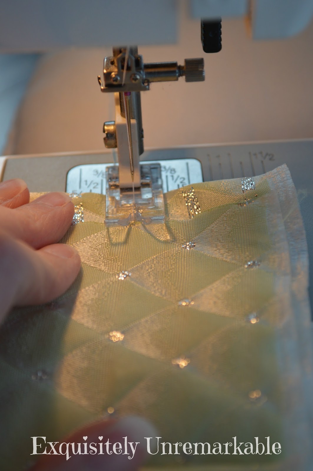 Easy Pillow Cover Tutorial Sort Of Exquisitely Unremarkable