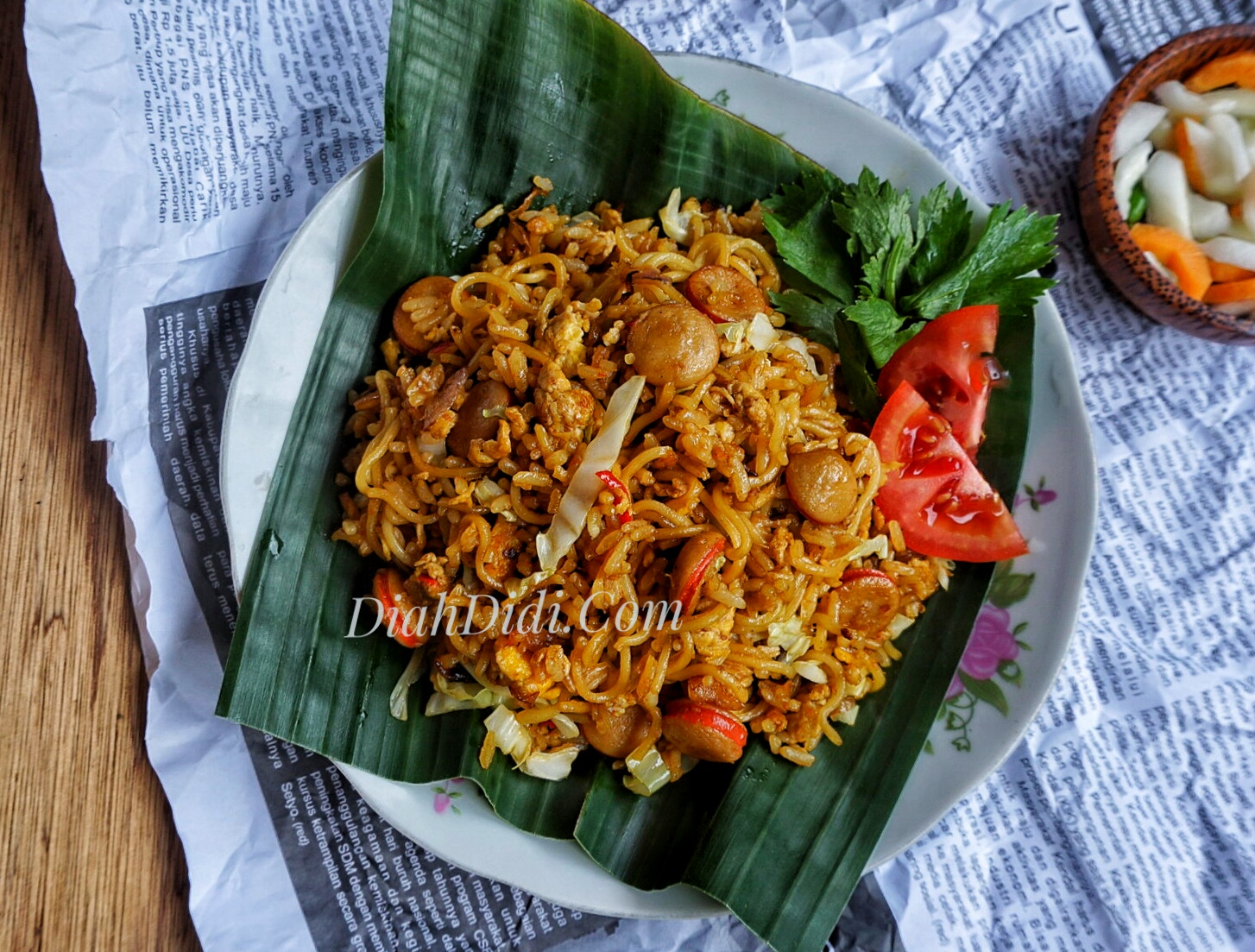 Diah Didi's Kitchen: Nasi Goreng Mawut Sosis