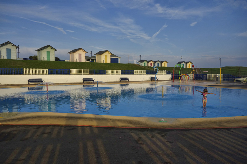 PhotoReflect Evening at the paddling pool