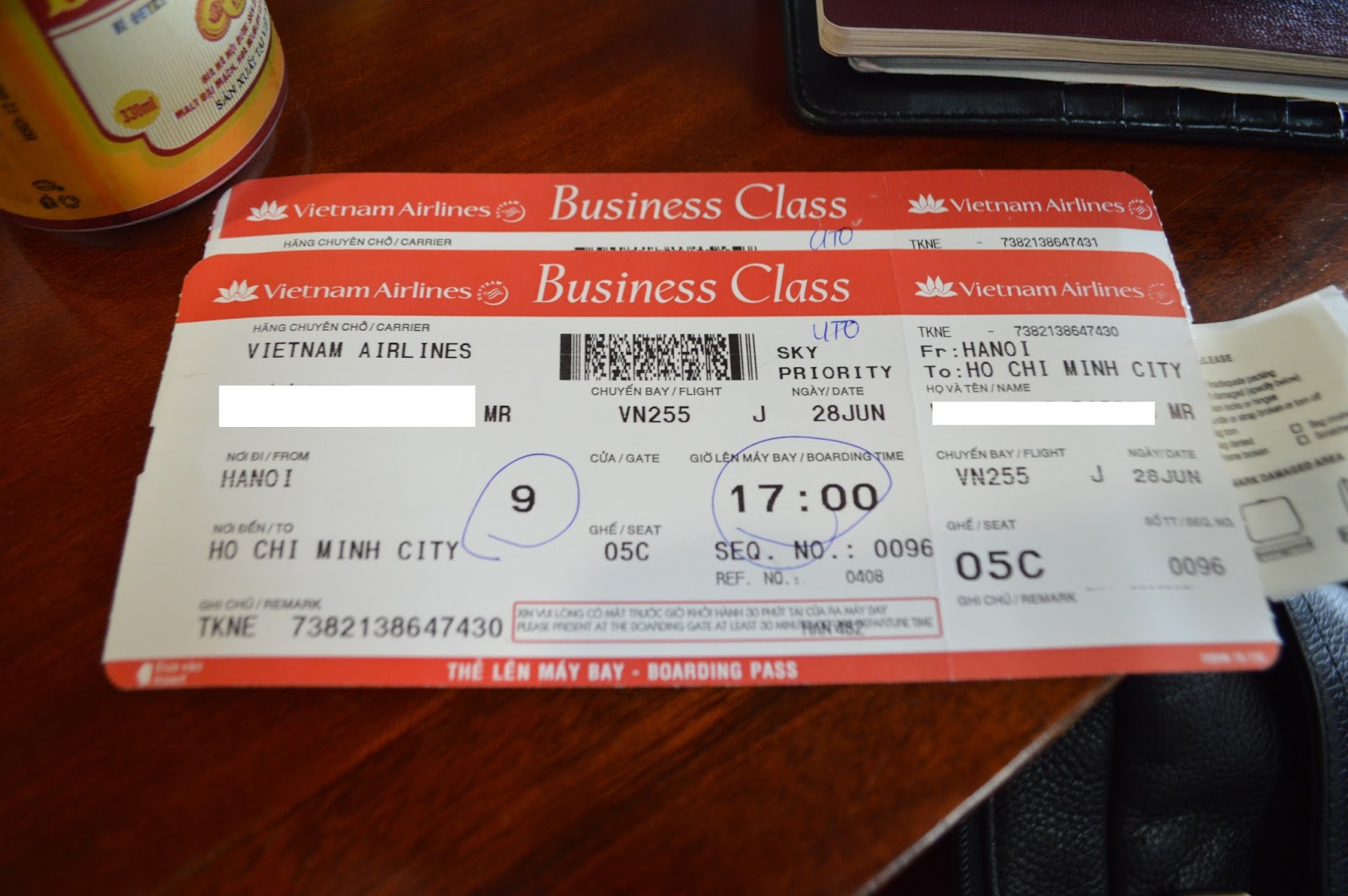 Vietnam airlines with bussiness ethics in