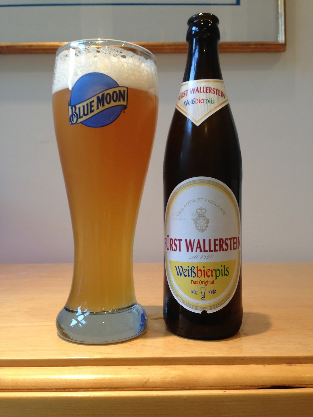 ирис германский с1 сорт блю. германские сорта. немецкое бутылочное пиво. немецкое пиво марки в германии. ирис германский бородатый.