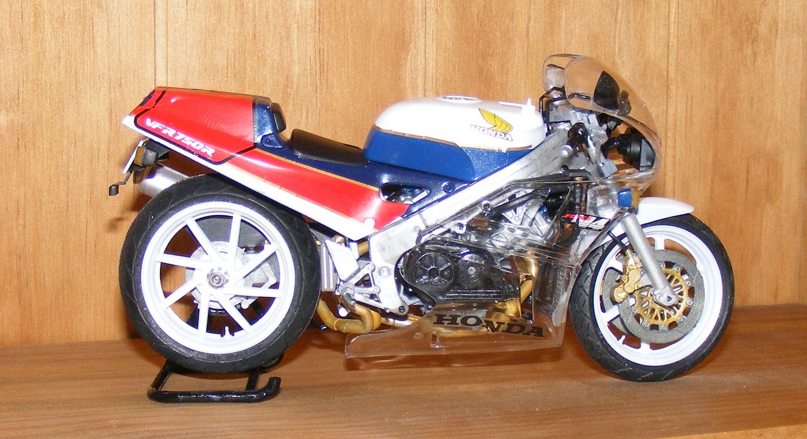 These Things That I Do Tamiya VFR750R RC30 Model Kit Review
