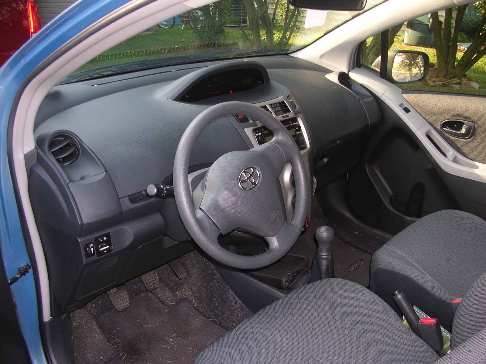Resetting the Clock on Your Toyota Yaris