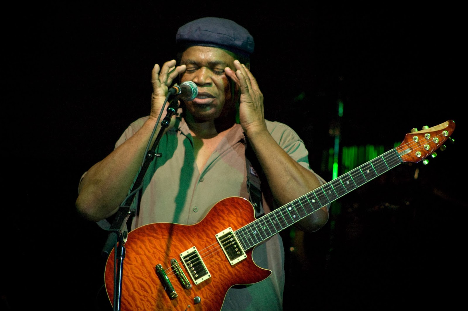 Frank Zappa Reviews Ray White