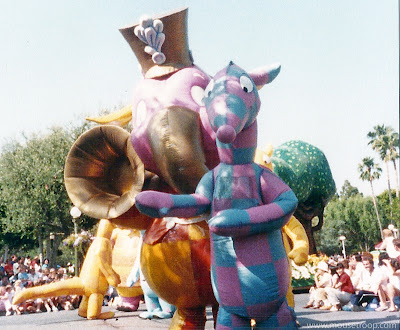 Disney Heffalumps Woozles Disneyland Flights Fantasy Parade