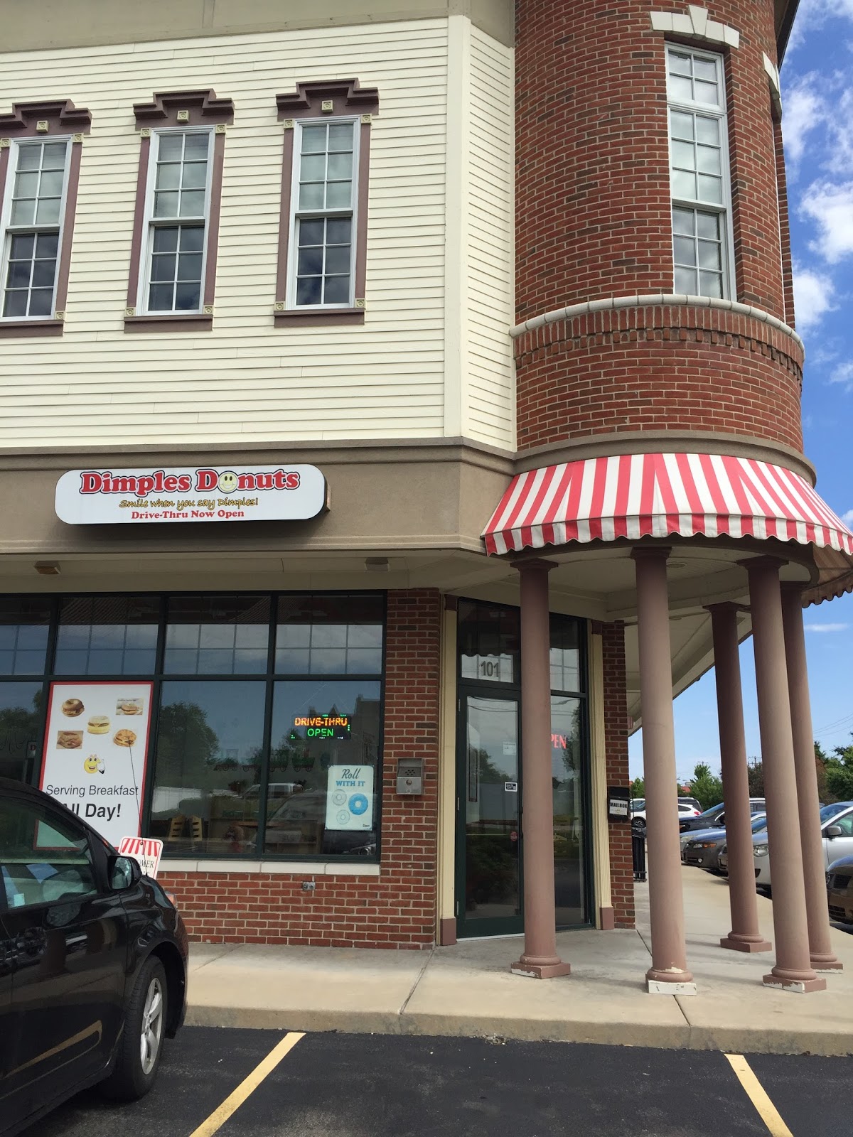 The Great Chicagoland Donut Hunt Dimples Donuts South Naperville