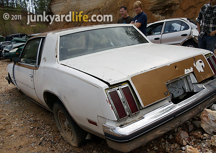 Junkyard Life: Classic Cars, Muscle Cars, Barn finds, Hot rods and part ...