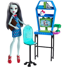 Monster High Frankie Stein Teen Hangout Doll
