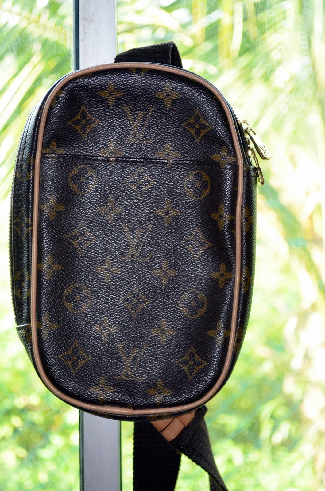 White Trash AUTHENTIC LOUIS VUITTON SLING BAG(SOLD)