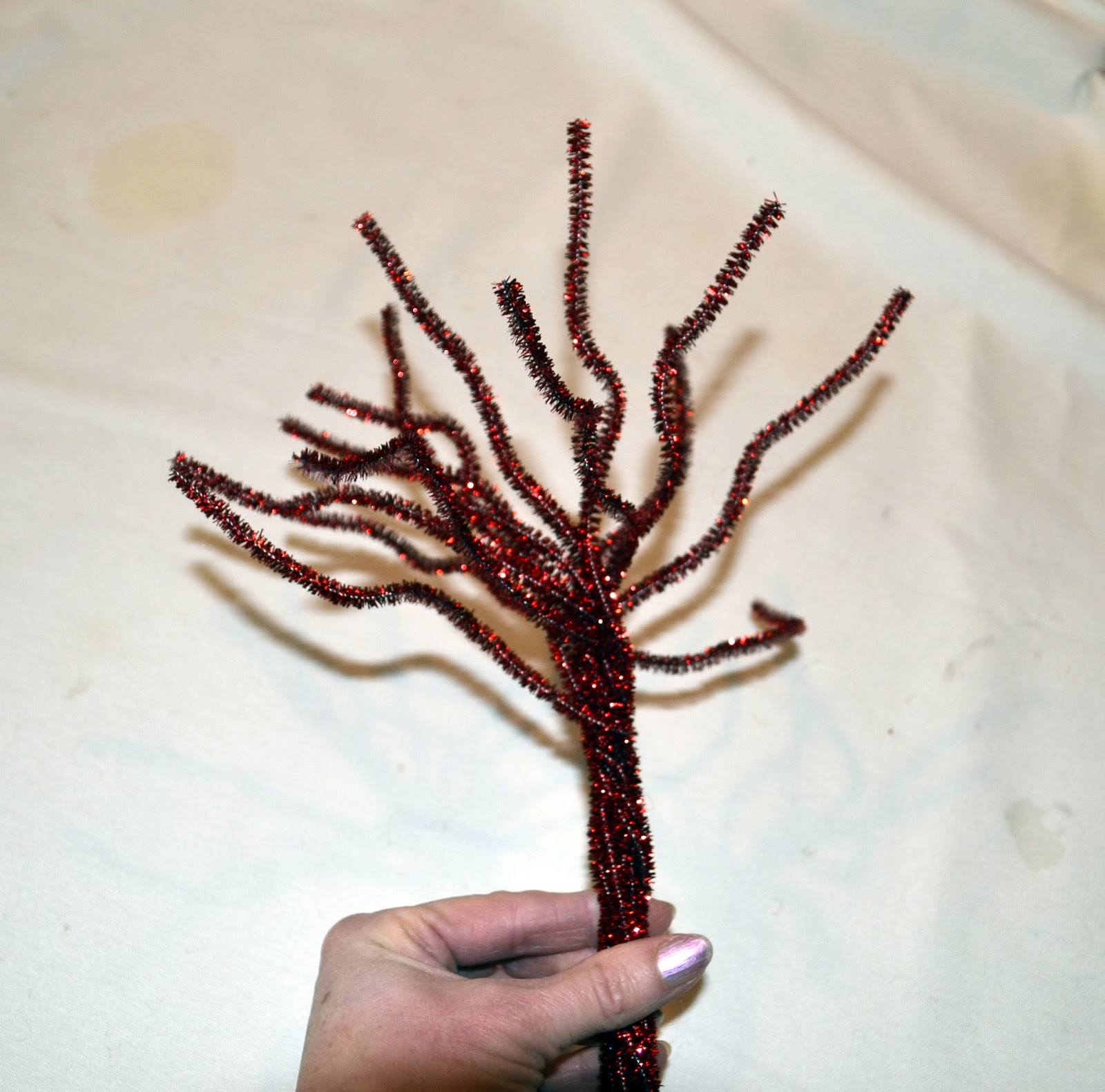 Valentine pipe cleaner tree