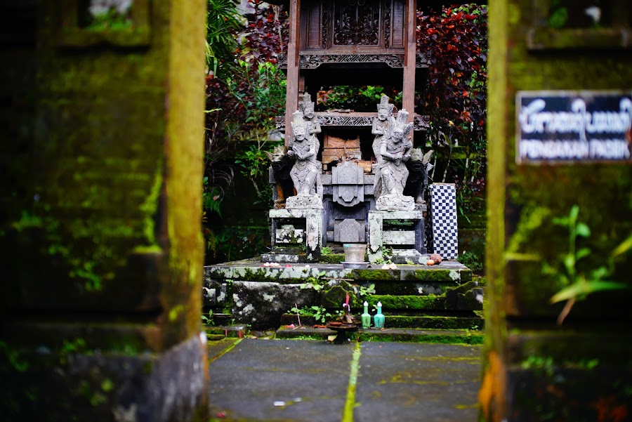 Pura Luhur Batukaru temple off the beaten track in Bali