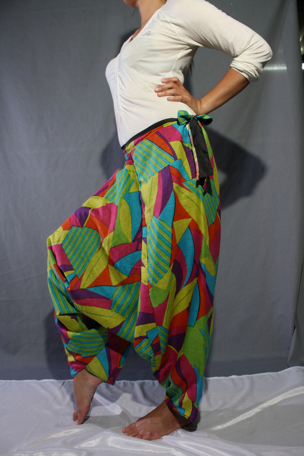 Harem Pants in different colours and material / geeks fashion