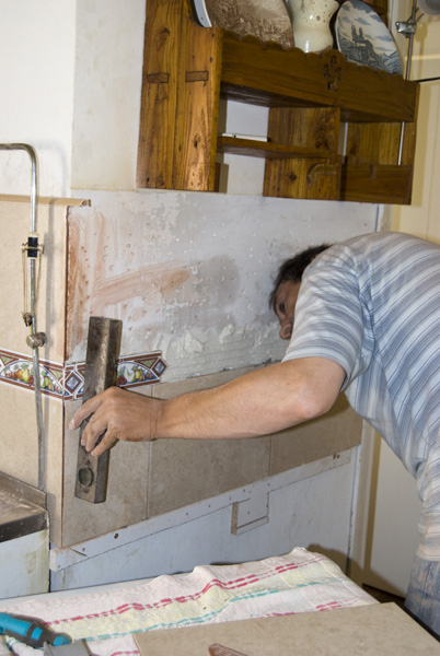 Como he hecho un frente de cocina.Como poner balsosas.