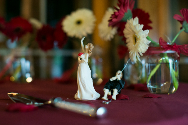 wedding-cake-topper-fishing