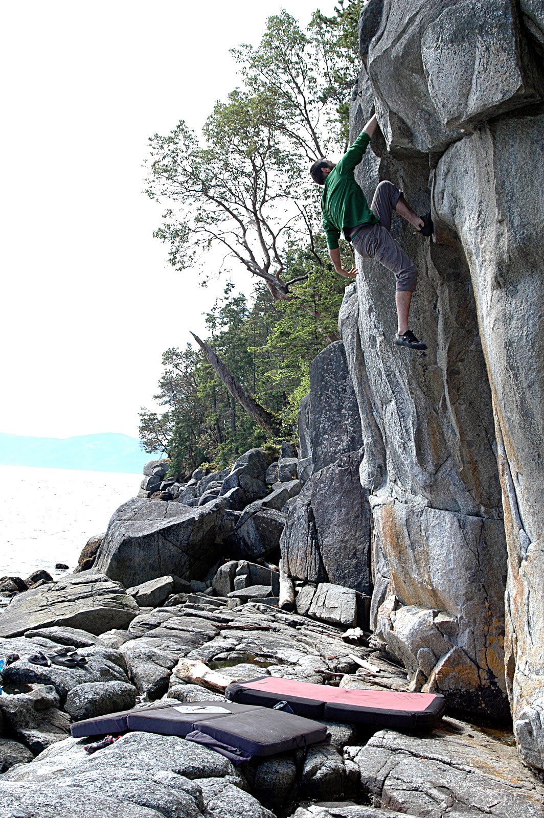 Powell River Climbing Powell River Climbing Guidebook Teaser Bouldering