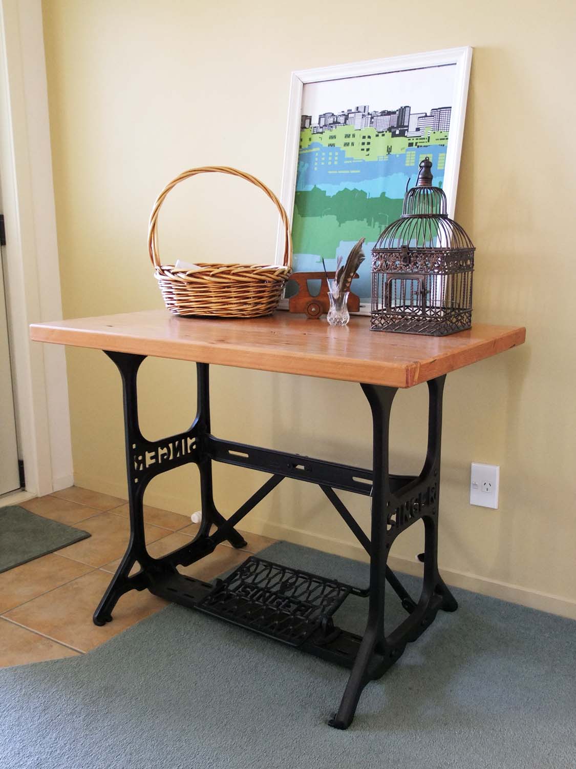 Bravo Henry DIY Singer Sewing Table