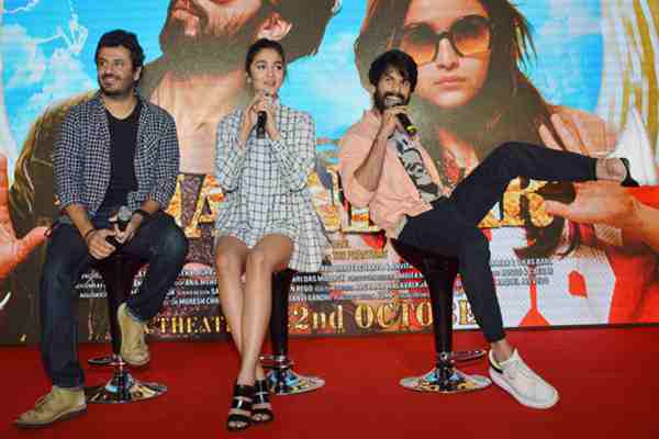 'Shaandaar' Jodi Shahid-Alia At 'Raita Phail Gaya' Song Launch