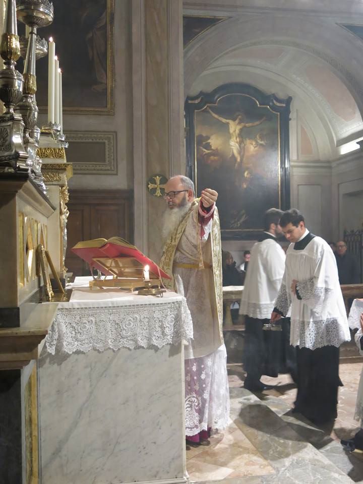 New Liturgical Movement: Traditional Ambrosian Mass for the Feast of St ...