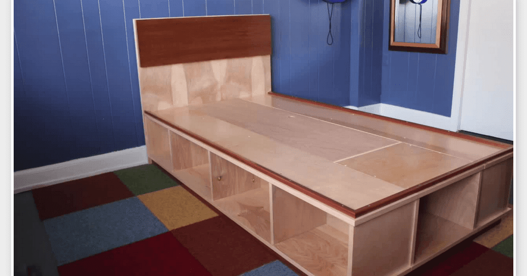 Vídeo como hacer una cama fácil de hacer | Web del Bricolaje Diseño Diy