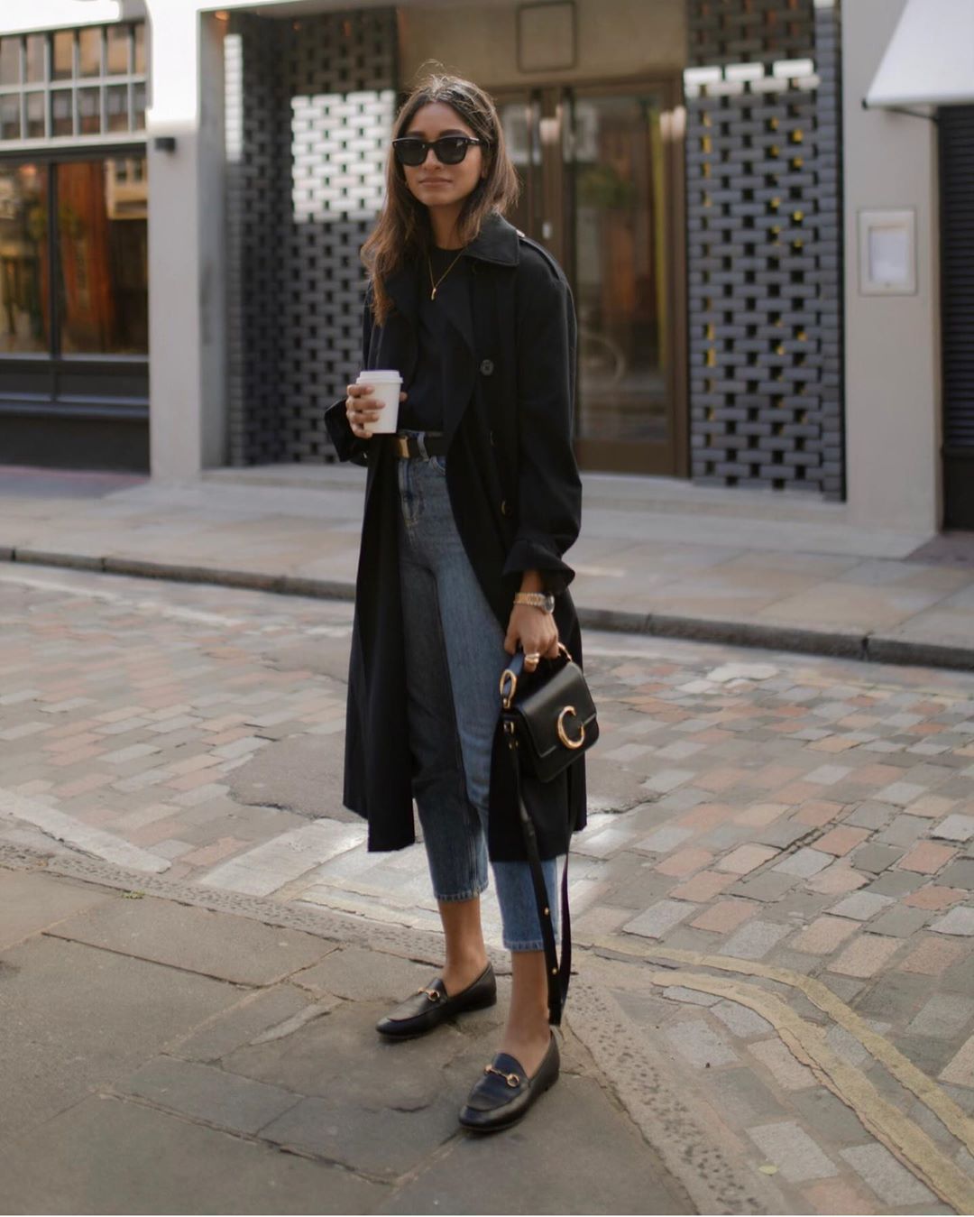 This Influencer’s Spring Outfit is Incredibly Easy to Copy