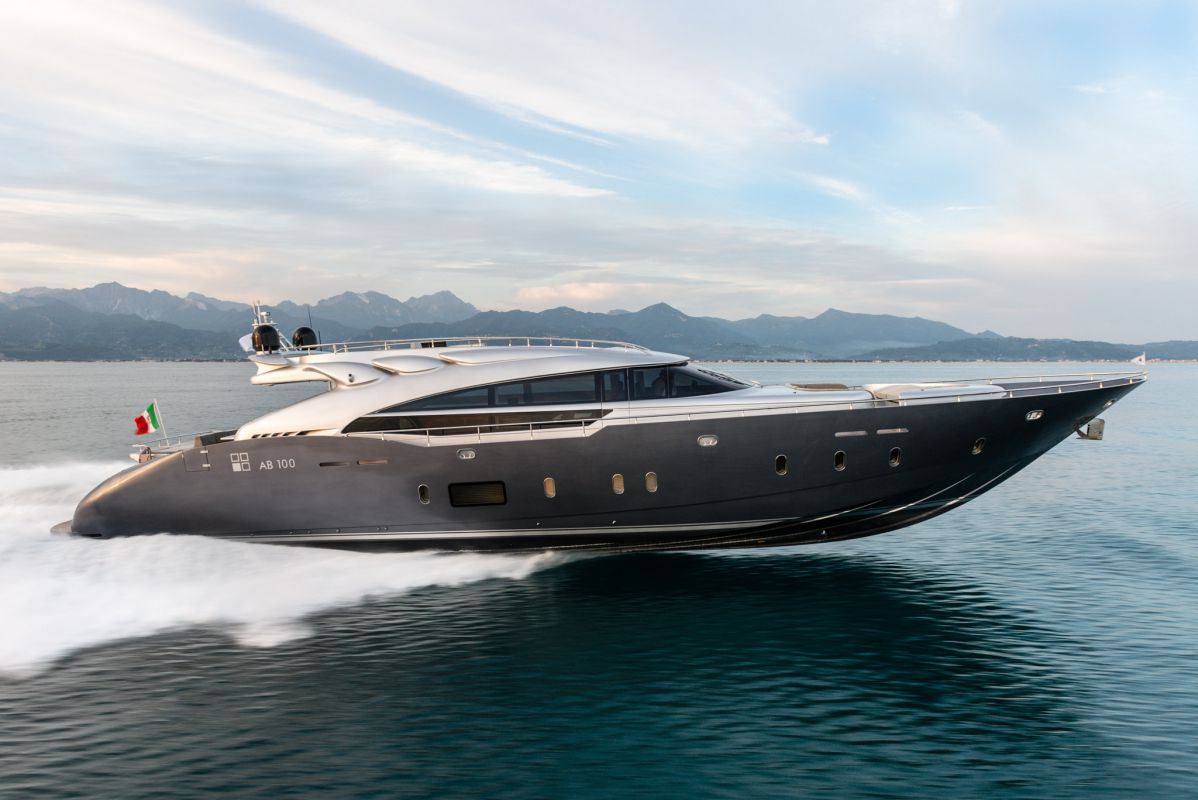 Passion For Luxury NEW AB 100 YACHT REFINED STYLE AND UNPARALLELED