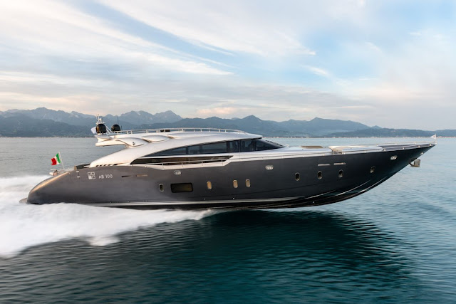 NEW AB 100 YACHT: REFINED STYLE AND UNPARALLELED COMFORT