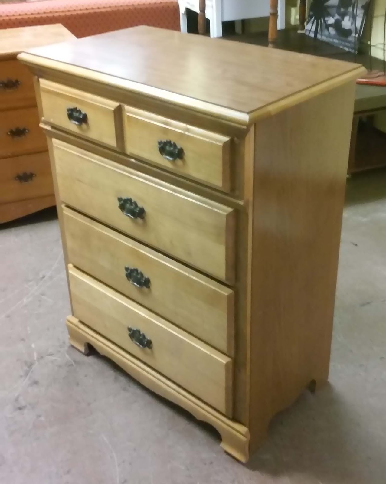 UHURU FURNITURE & COLLECTIBLES SOLD Formica Topped Colonial Style 4drawer Chest 45