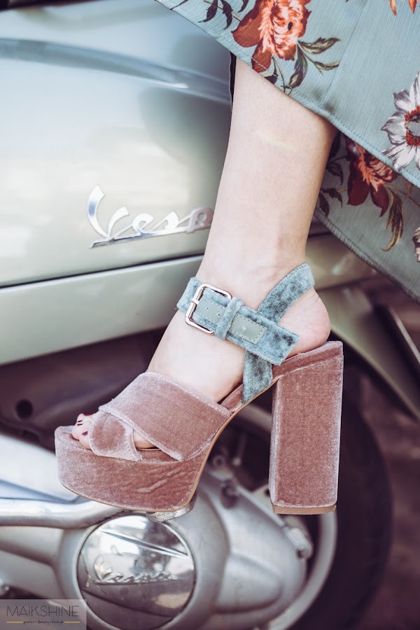 Platform velvet sandals