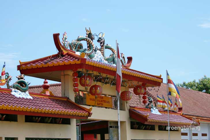 vihara avalokitesvara serang banten