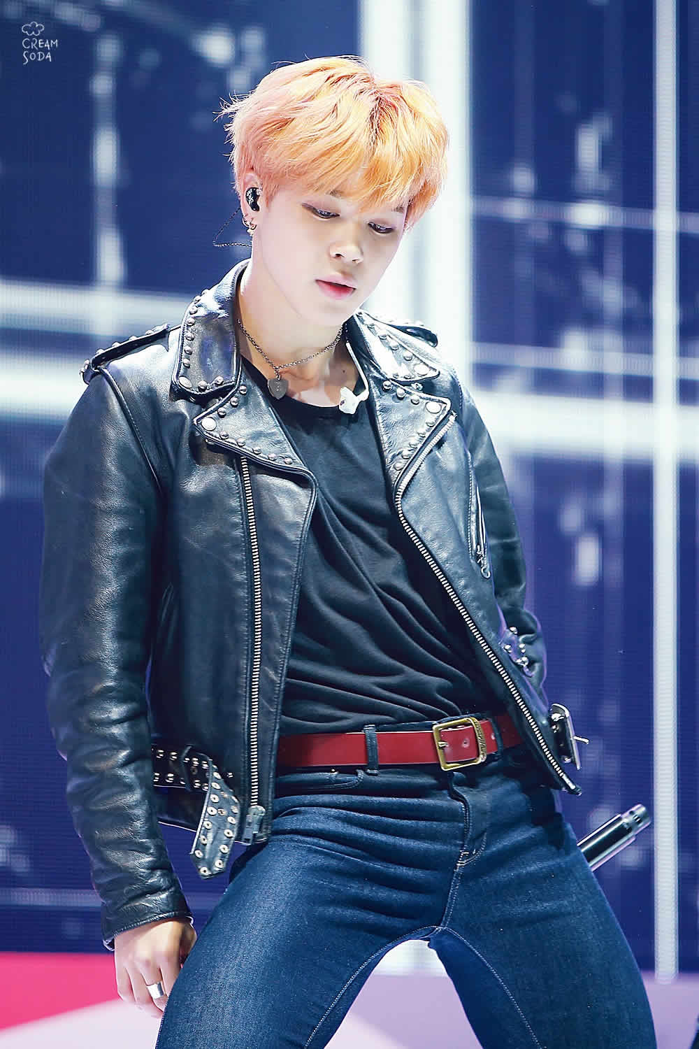 15 hermosas fotos de las piernas de Jimin