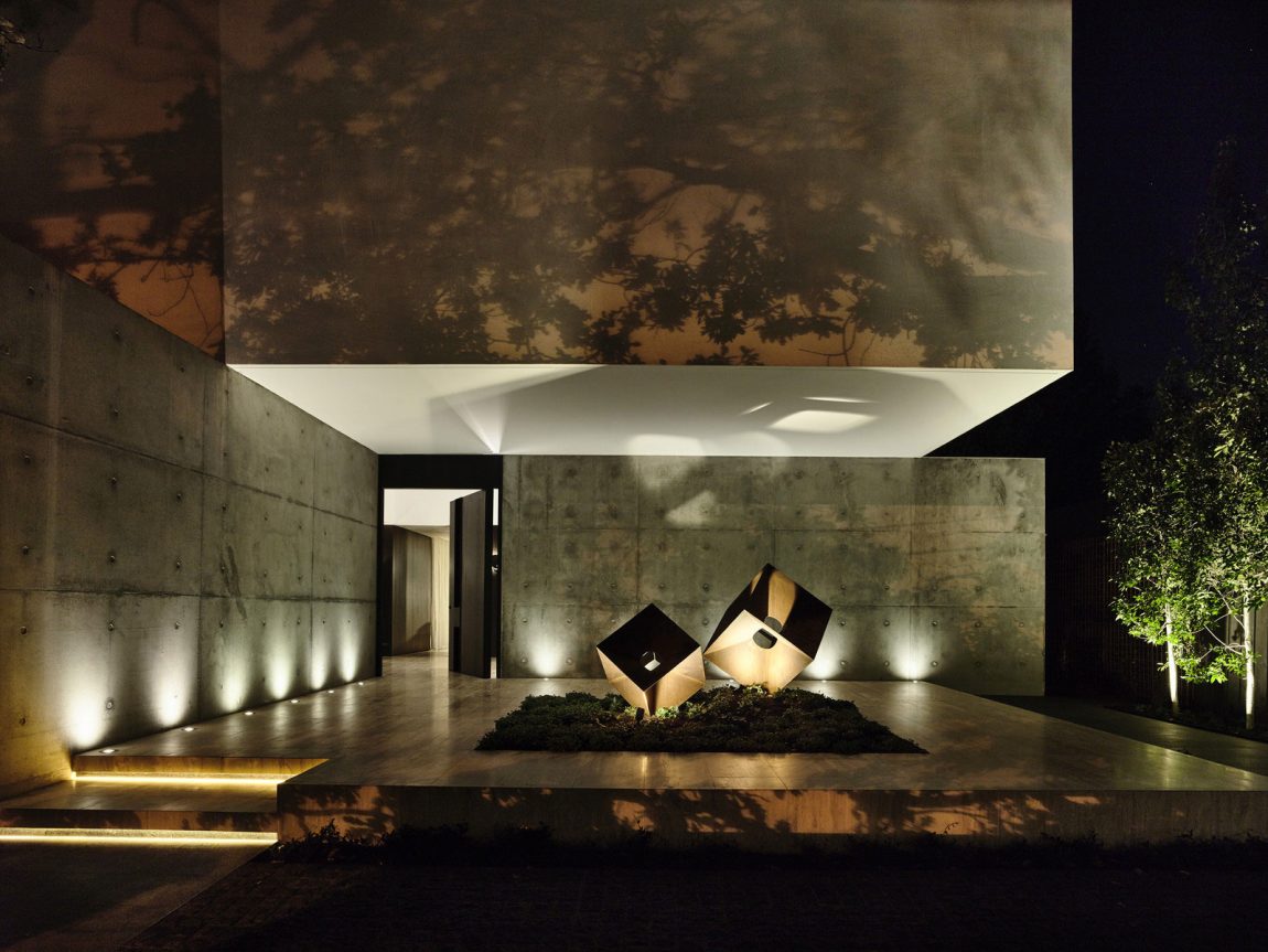 Loveisspeed Toorak Residence Is A Private