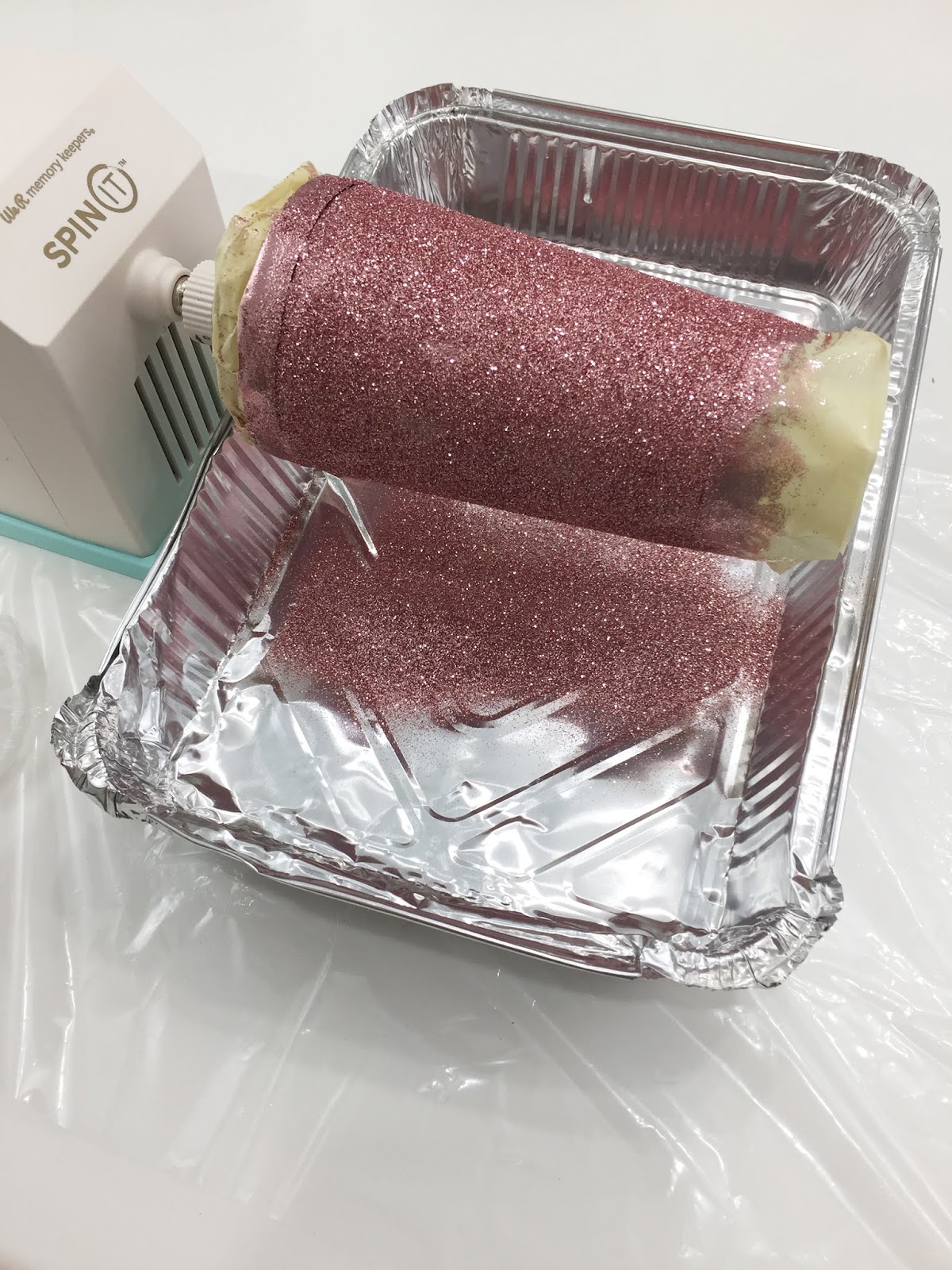 Aly Dosdall how to make a glitter tumbler with the spin it tumbler turner