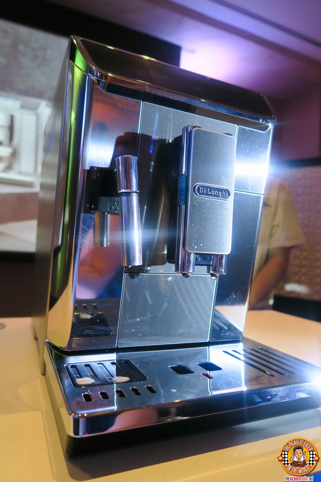 THE PICKIEST EATER IN THE WORLD: THE DE'LONGHI PRIMADONNA ELITE: A ...