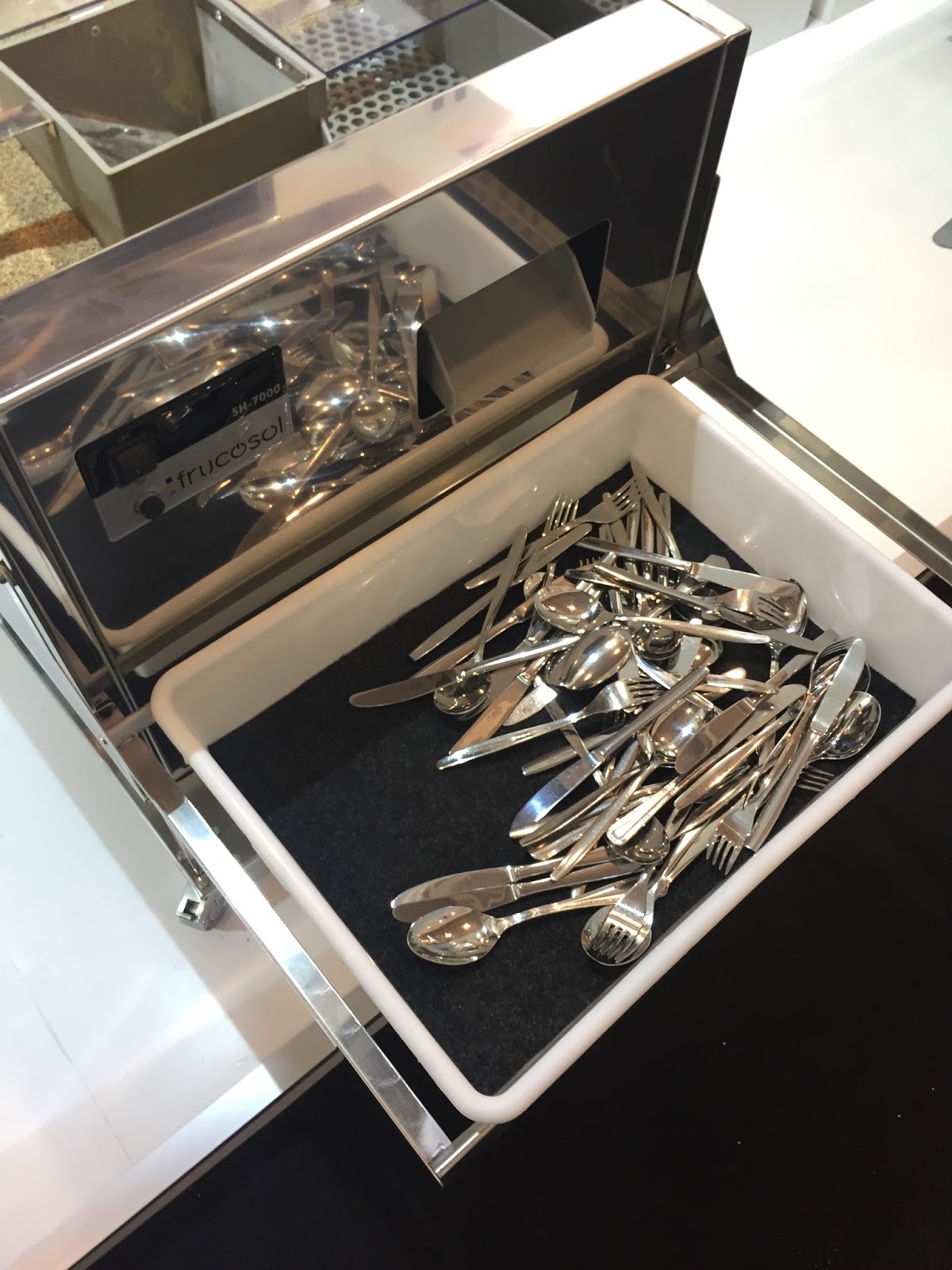 Cutlery Polishing machines