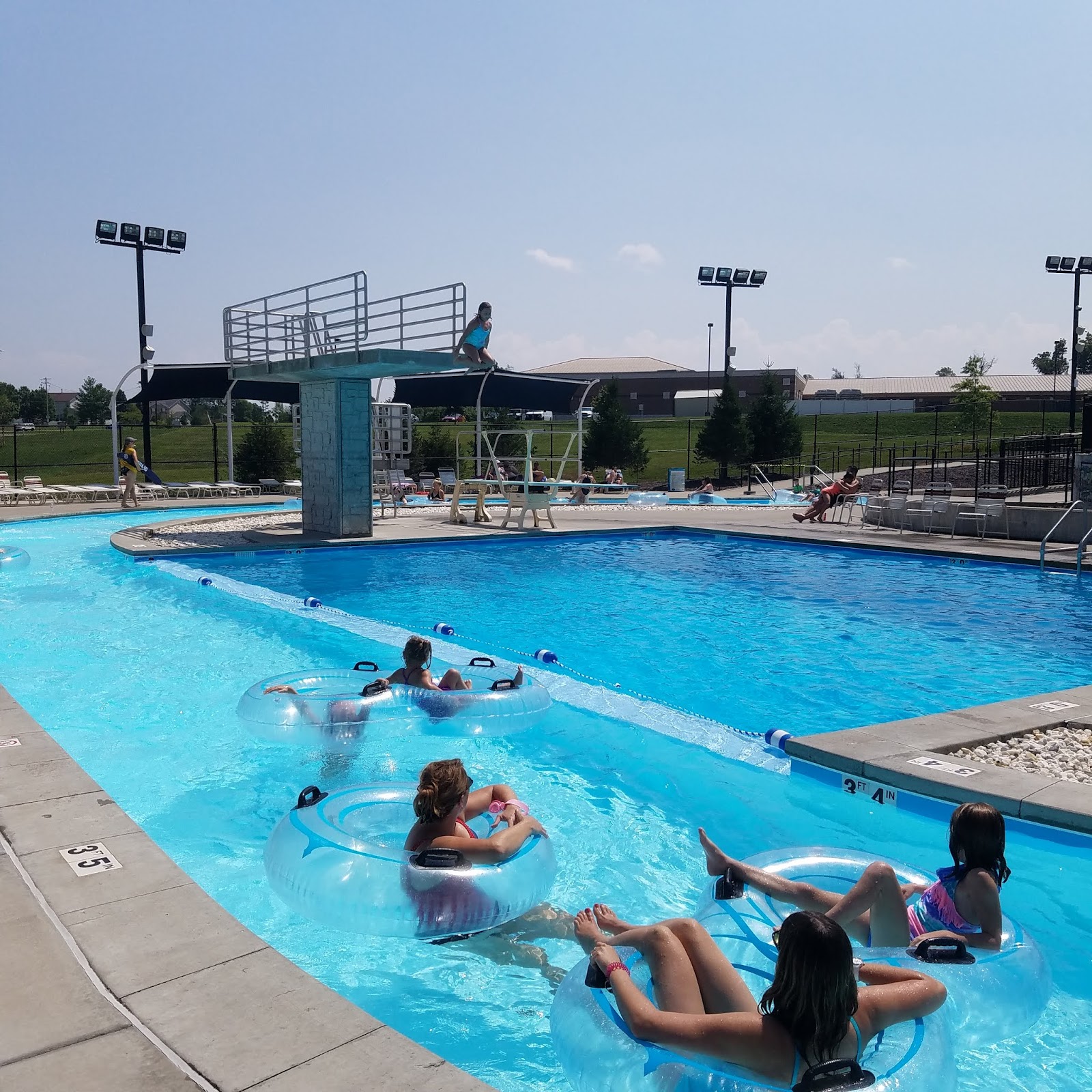 Play St. Louis Splash Station Aquatic, Wentzville