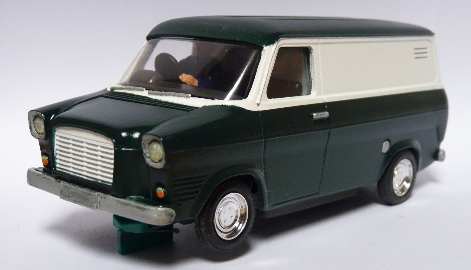 My Scalextric: Ford Transit Mk1
