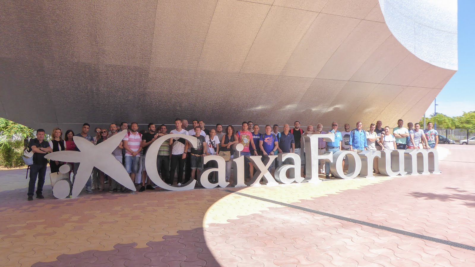 VISITAS CON INTERNOS A CAIXAFORUM 5 JUNIO 2017