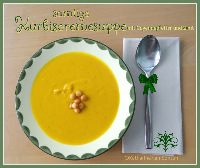 ich hab da mal was ausprobiert: samtige Kürbiscremesuppe mit einem ...