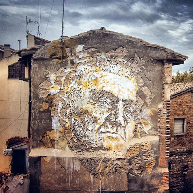 Street Art By Vhils For Avant Garde Urban In Tudela, Spain. 3